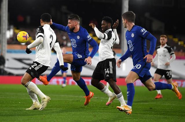 法比奥晒与古加搞怪合照：我们爱中国，很满意现在的生活状态