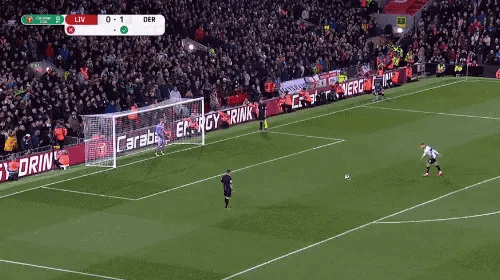 广东男篮在CBA俱乐部杯中以56-30大胜合肥狂风，发挥出色，攻防效率高，取得八强资格。