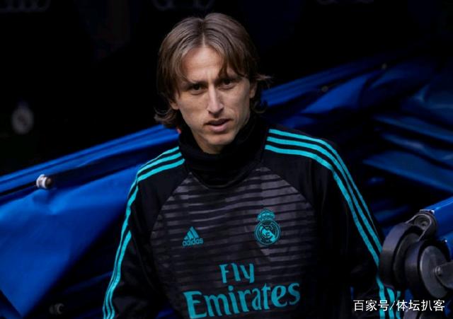 意难平？7天3战2胜1平，挺过难关的枪手迎来甜蜜12月，决战在春季